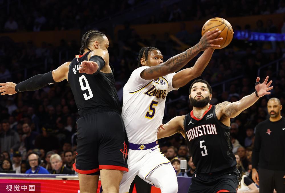 色定位和适 色定位和适