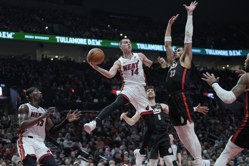 篮今日出征 篮今日出征