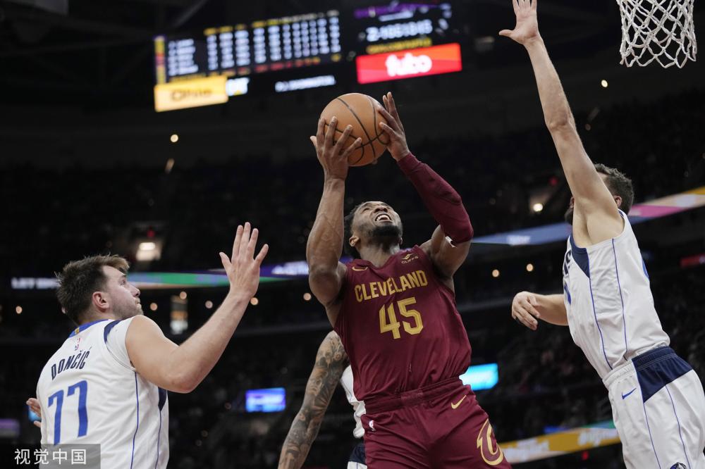 因膝伤隐患 因膝伤隐患